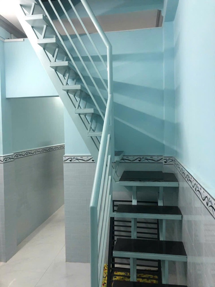 Siêu Phẩm Rẻ Quận 6– Gần Hậu Giang – Sát Chợ Bình Tây – 2 Tỷ Hơn