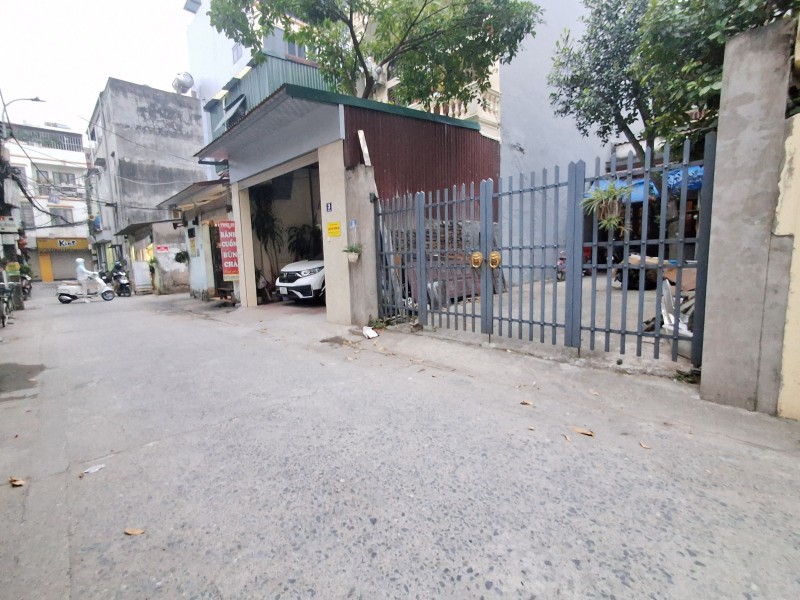 Bán Đất Phố Ngô Gia Tự – Long Biên – 100M² – Ô Tô Tránh – Kinh Doanh Đỉnh – 16.3 Tỷ