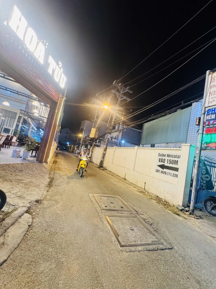 Bán Đất Tặng Nhà – 2 Mặt Hẻm – Tân Thới Nhất Q12