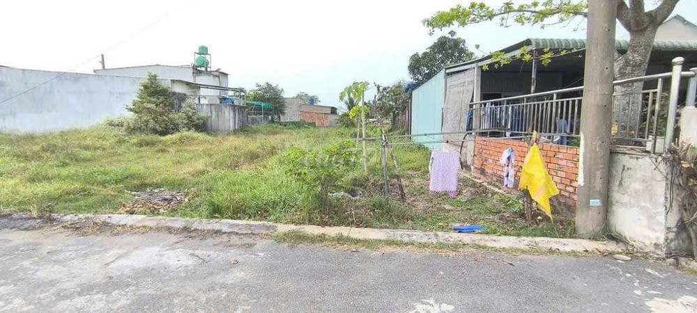 Bán Gấp Đất Full Thổ Cư 135M² – Mặt Tiền Đường Rộng – Giá 1,4 Tỷ Còn Thương Lượng