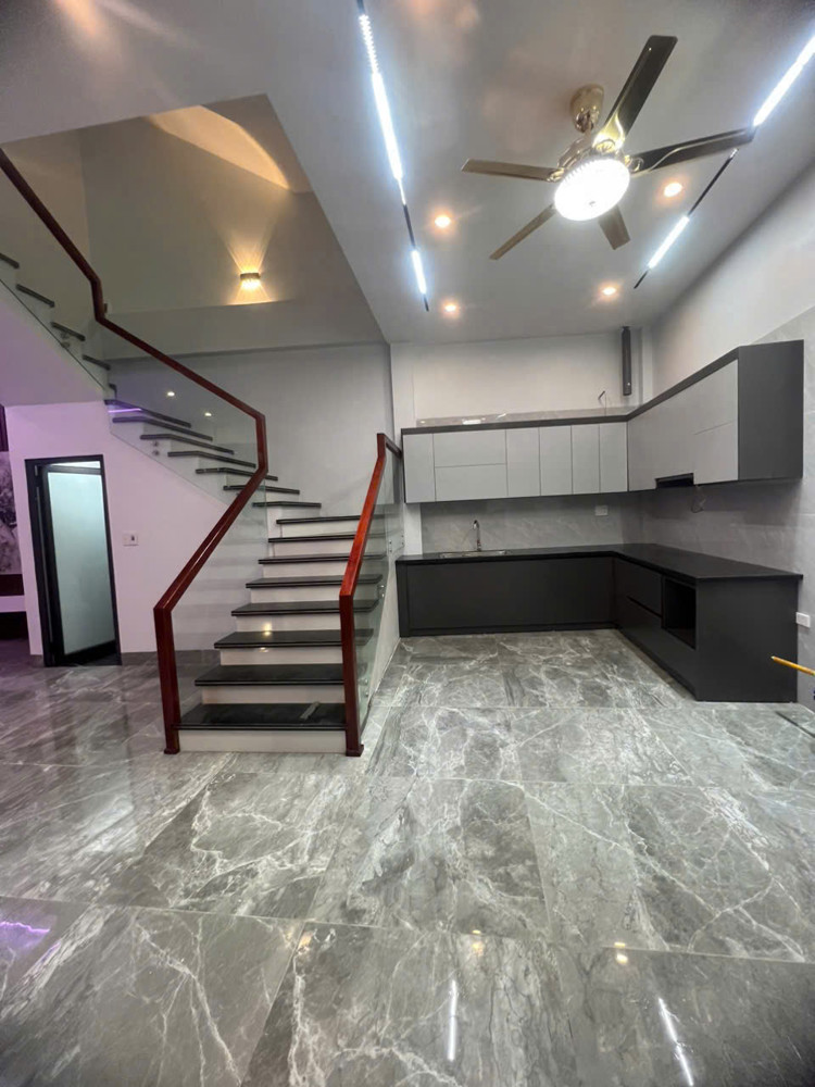 Bán Nhà 3 Tầng Góc Mới Hoàn Thiện Phường Vũ Ninh Hơn 4 Tỷ