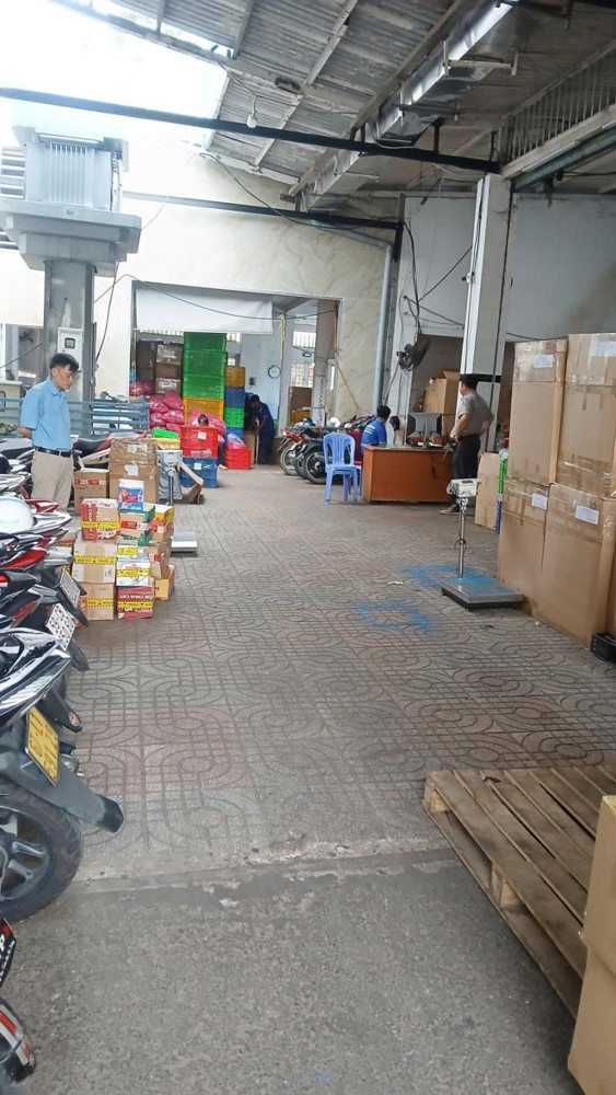 Bán Kho Xưởng - Mặt Tiền Mã Lò, Gần Lê Văn Quới, 12,5X80m, Cn 995M2, Cấp 4, Chỉ 49,9 Tỷ