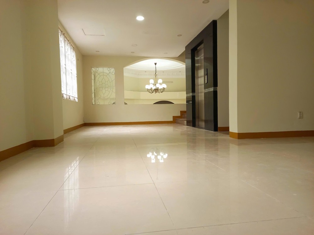 Cho Thuê Mặt Bằng 2 Mt Phan Bội Châu, 120M2, 28Tr, Tl