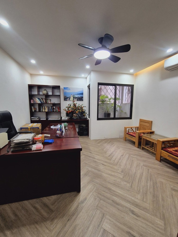 Bán Nhà Kđt Trung Hoà Nhân Chính, 65M2 5T Phân Lô Vỉa Hè, Oto Tránh, Ở, Vp, Chỉ 26.X Tỷ