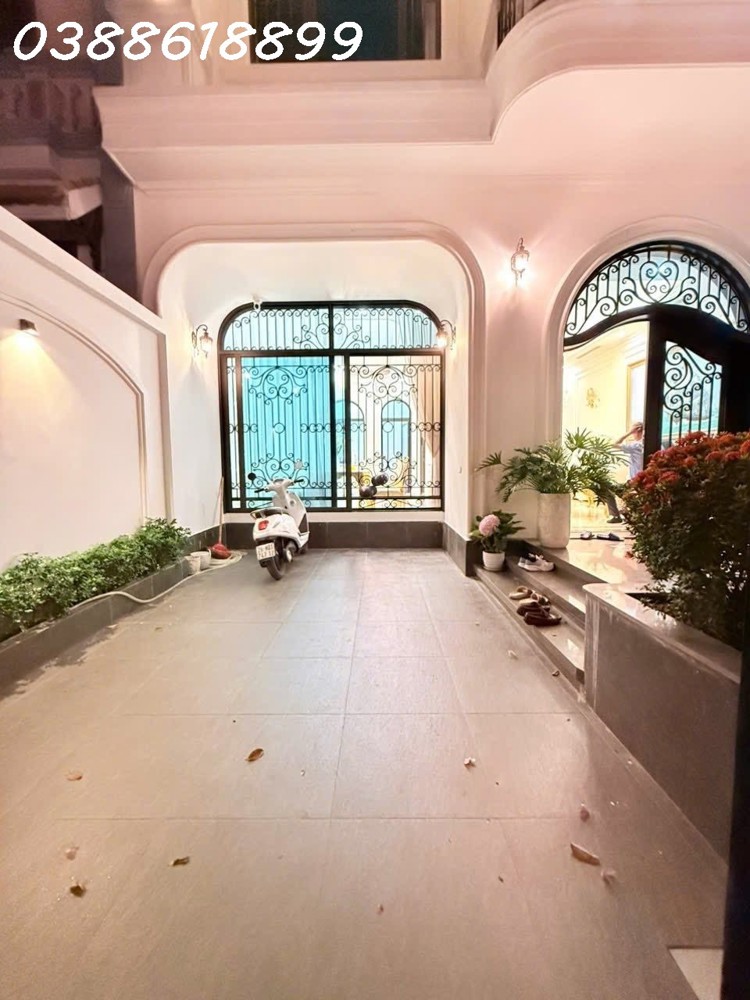 Biệt Thự Đơn Lập Hàm Nghi - Mỹ Đình 1 - Nội Thất Dát Vàng - Vỉa Hè Ô Tô Tránh