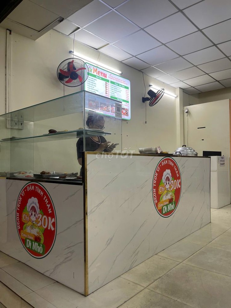 Cần Sang Quán Cơm Tấm – Vị Trí Đẹp, Có Sẵn Khách