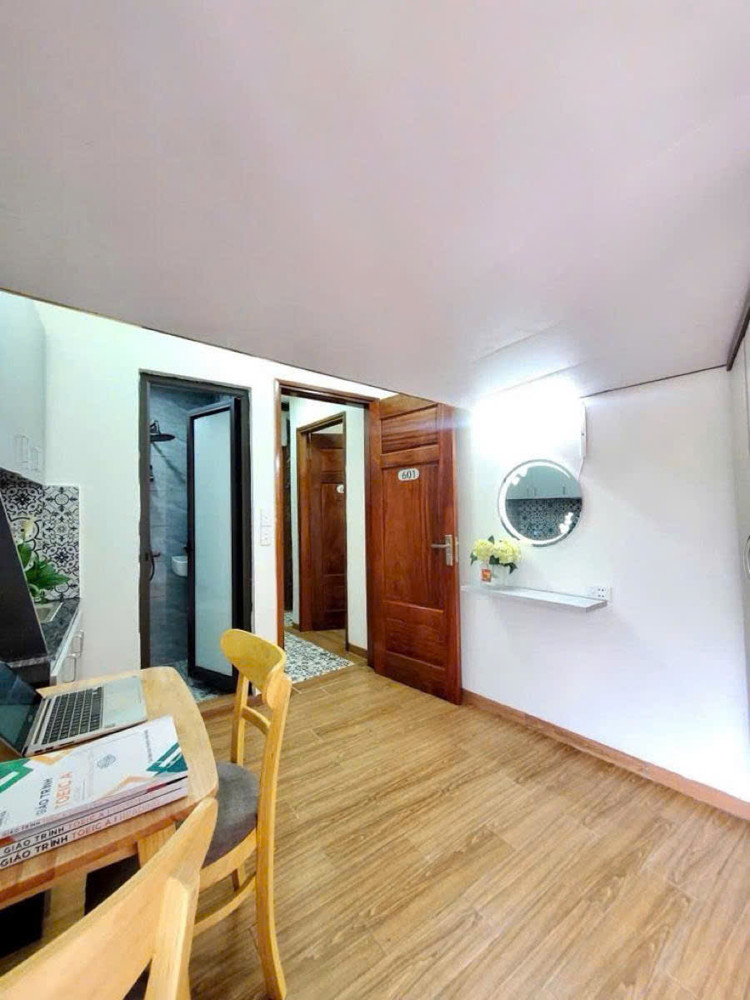 Phạm Ngọc Thạch – Nhà Đẹp 6 Tầng – Nội Thất Sang Xịn – Oto Cạnh Nhà