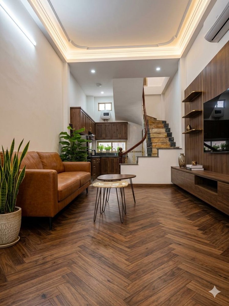Chỉ Hơn 3Tỷ Có Nhà - Lô Góc Thoáng - Linh Lang #Chínhchủ Ô Tô, 3 Bước Ra Phố - Trung Tâm Ba Đình 