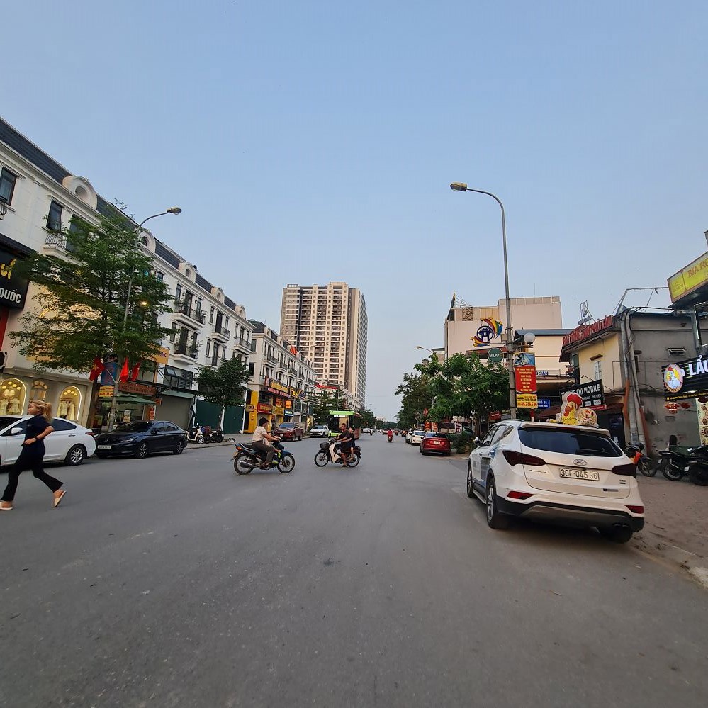 32M2 Xã Gia Lâm, Hà Nội, Ô Tô Vào Tận Đất Chỉ 4 Tỷ X Nhỏ. 0989894845