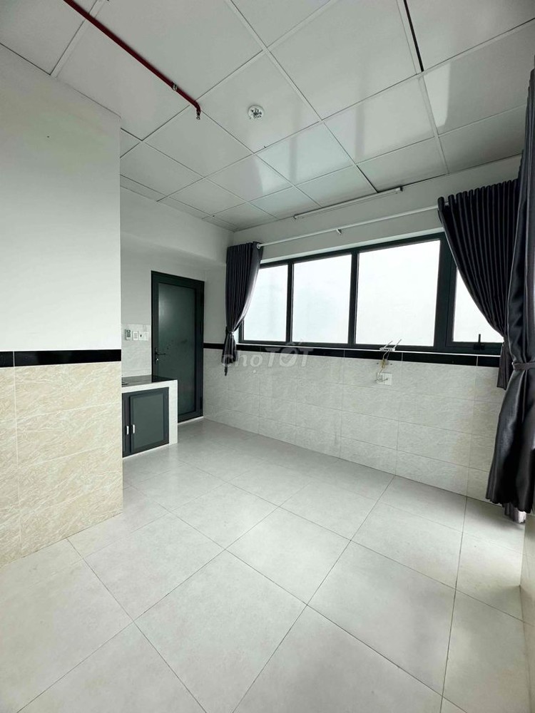 Studio Ban Công – Đối Diện Công Viên Phần Mềm Quang Trung – Giá Chỉ 3.9 Triệu