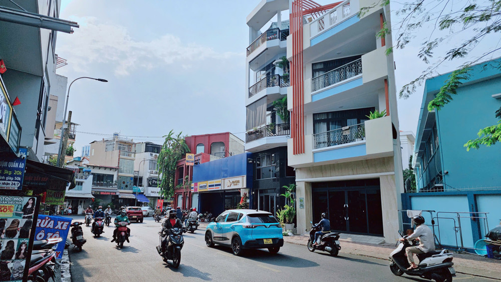 Nhà Mặt Phố 307 Bàu Cát 133M2 (4.1X33m) - Sổ Hồng, 2 Tầng, 15 Tỷ - Cơ Hội Vàng Tân Bình!