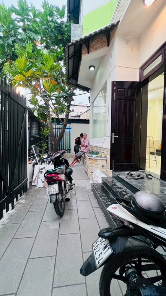 Hẻm 1115 Huỳnh Tấn Phát – Phú Thuận Q7 – Nhà Mới Đẹp – Chỉ 4.85 Tỉ