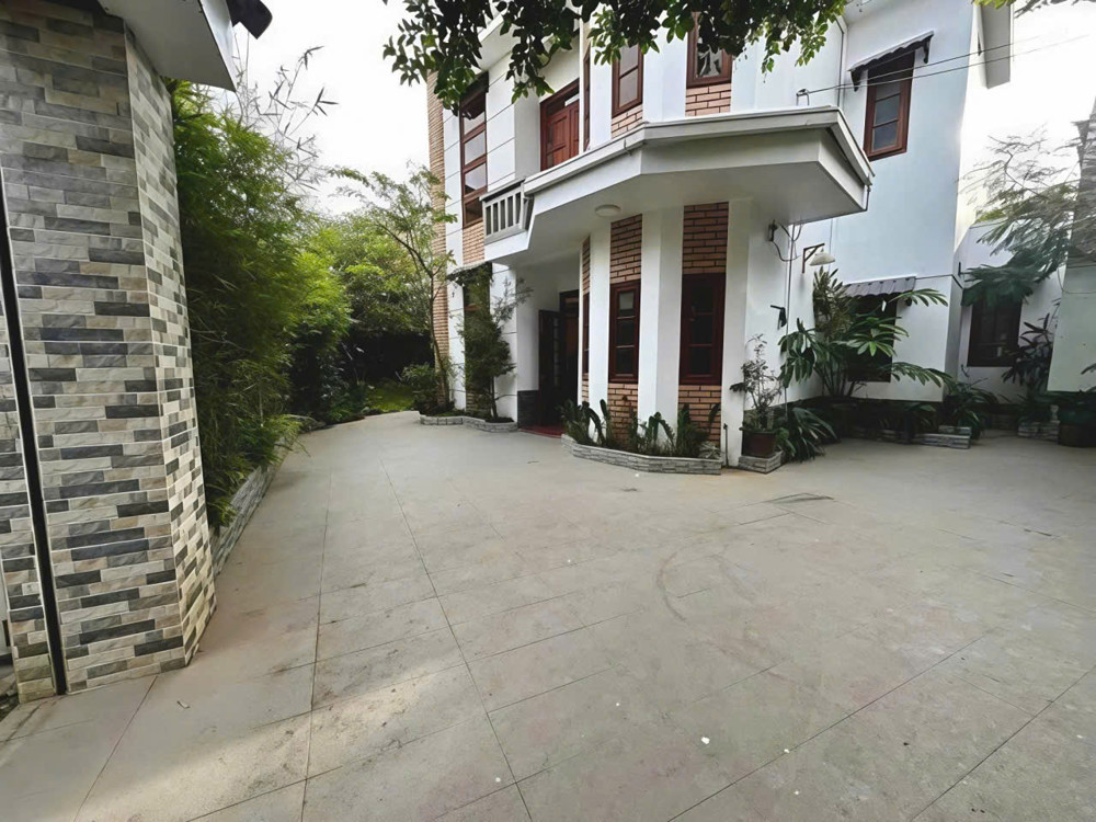 Cho Thuê Villa Sân Vườn – Ma Trang Sơn, P5, Đà Lạt