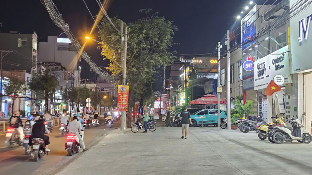 307/23 Bàu Cát, Tân Bình – Cơ Hội Vàng ! Sổ Hồng 133M2, 2 Tầng, 2Pn, Giá 15 Tỷ. Lh: 0898333313