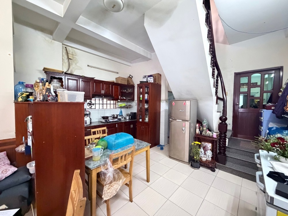 D2260 Chủ Ngộp Thở - Giảm Gần 7 Tỷ - 181M2 Ngay Chợ