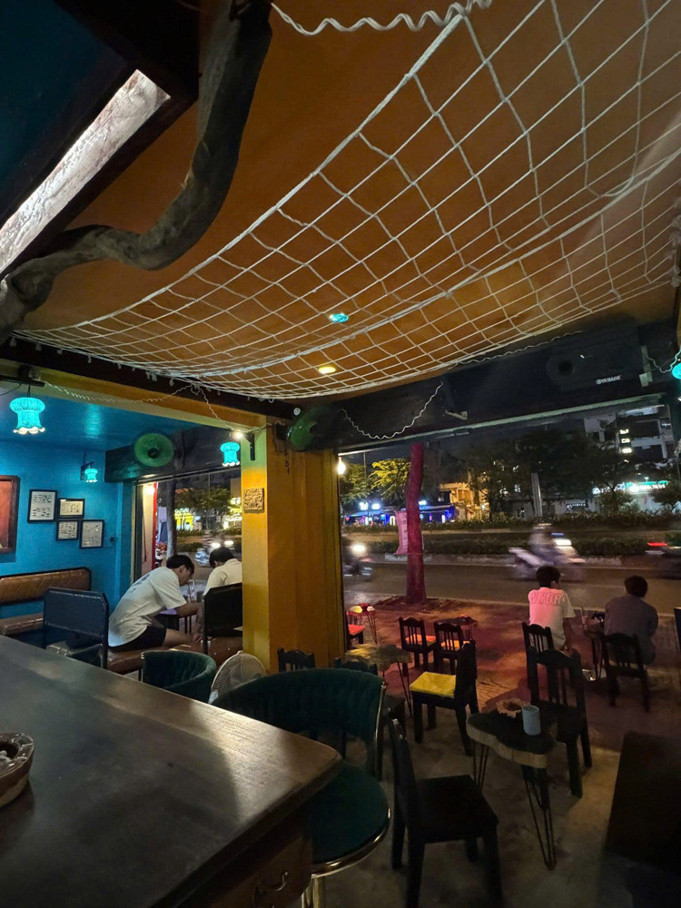 Chính Chủ Sang Quán Cafe Góc 2 Mặt Tiền – 426 Phạm Văn Đồng, P.11, Bình Thạnh