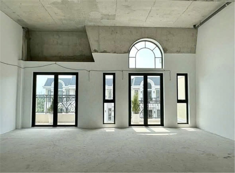Biệt Thự Đẹp – Giá Tốt – Chính Chủ Cần Bán Căn Biệt Thự Tại Phường Phú Hữu, Quận 9, Tp. Hcm