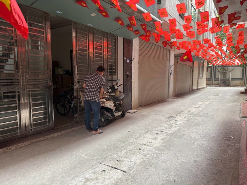Nhà Đẹp Lê Trọng Tấn, Thanh Xuân, Hà Nội Nhà 5 Tầng, Hai Mặt Ngõ Ôtô, Gần Nhiều Trường Đại Học