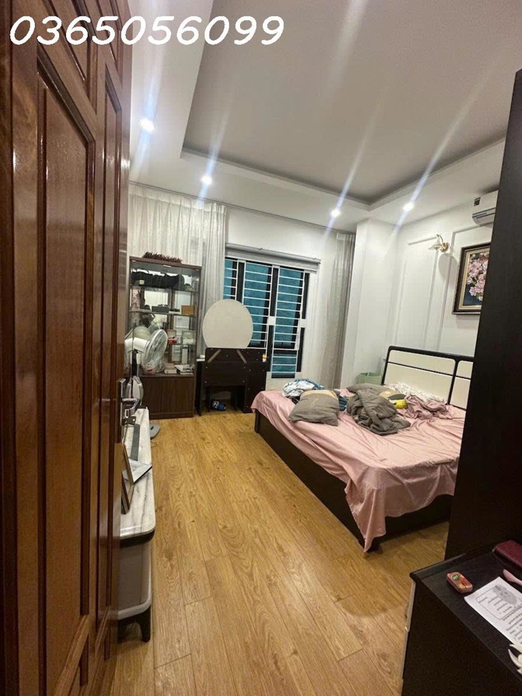 Siêu Phẩm Văn Hương – 7 Tầng Thang Máy – Full Nội Thất – 5 Phòng Ngủ – Chỉ Xách Vali Về Ở