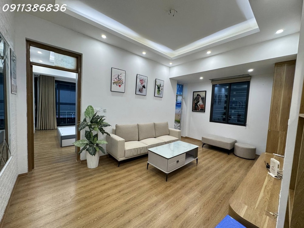 Mới Kính Koong Tòa 4F Vũ Phạm Hàm 62M 2Pn Full Nội Thất Bóng Loáng, Nhỉnh 6 Tỷ