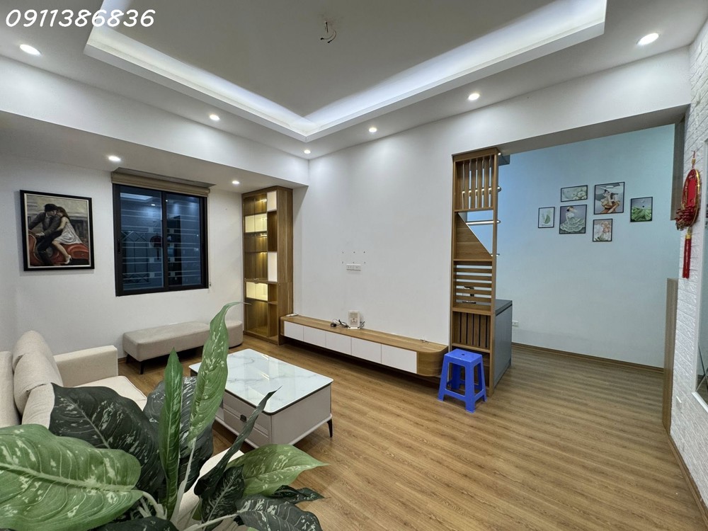 Mới Kính Koong Tòa 4F Vũ Phạm Hàm 62M 2Pn Full Nội Thất Bóng Loáng, Nhỉnh 6 Tỷ