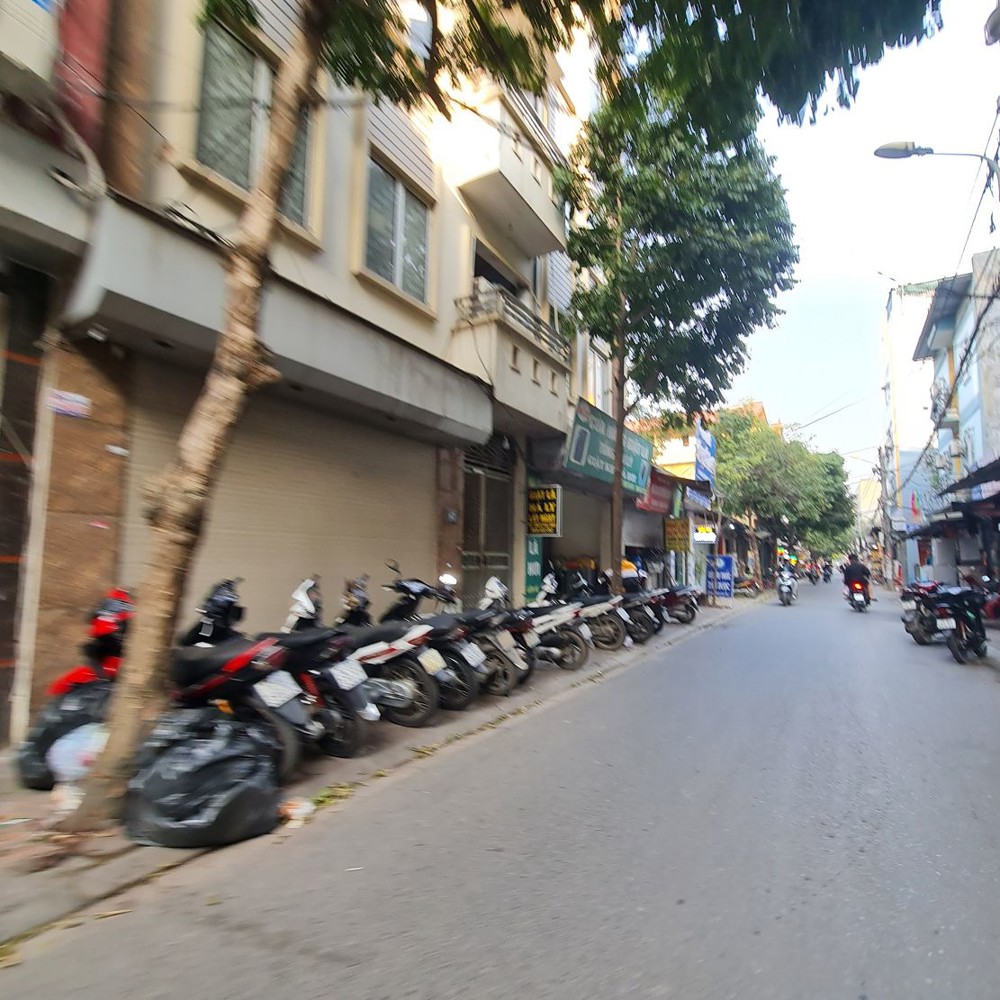 62M2 Đất Ngõ Phố Kinh Doanh Cửu Việt, Trâu Quỳ, Gia Lâm. 8 Tỷ 0Xx. Lh 0989894845