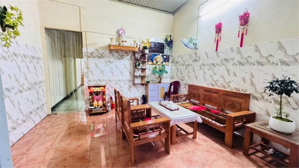 Nhà Chính Chủ- Giá Tốt Cần Bán Nhanh Nhà Vị Trí Trung Tâm Thành Phố L Pleiku Tỉnh Gia Lai