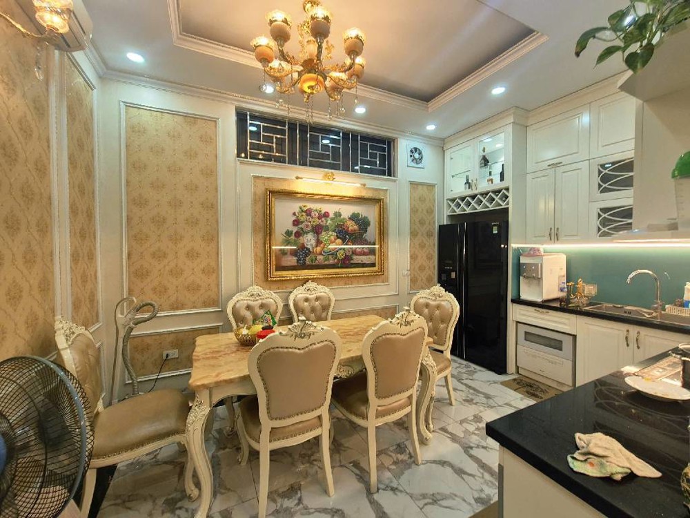 Bán Nhà Bạch Mai Lô Góc 3 Thoáng Ô Tô Đỗ , 60M 4 Ngủ Chỉ Nhỉnh 12 Tỷ