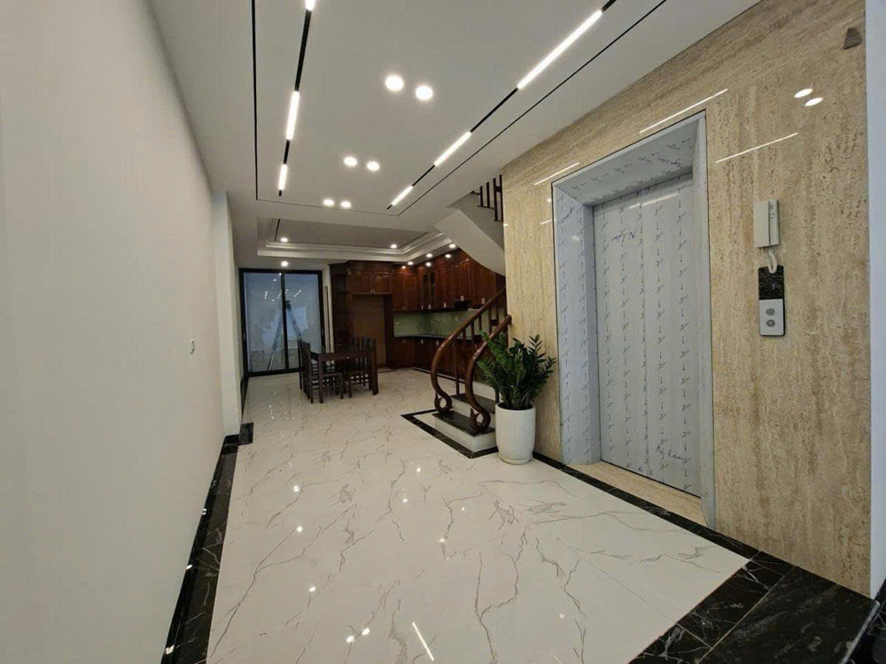 Bán Nhà Ngọc Lâm 80M 6 Tầng Mt4.8m Thang Máy Gara Ô Tô Kinh Doanh Hơn 20 Tỷ