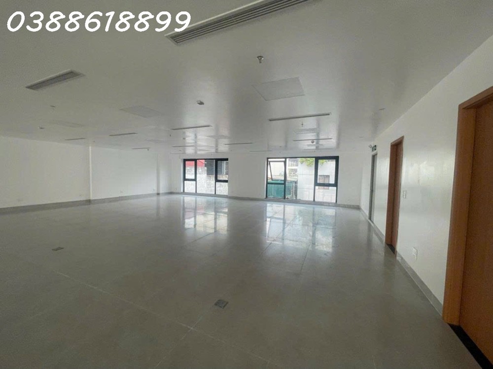 Tòa Văn Phòng Lạc Long Quân - Tây Hồ - 9 Tầng Có Hầm - Mt 15M - 2 Mặt Thoáng