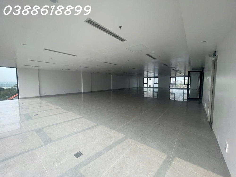 Tòa Văn Phòng Lạc Long Quân - Tây Hồ - 9 Tầng Có Hầm - Mt 15M - 2 Mặt Thoáng
