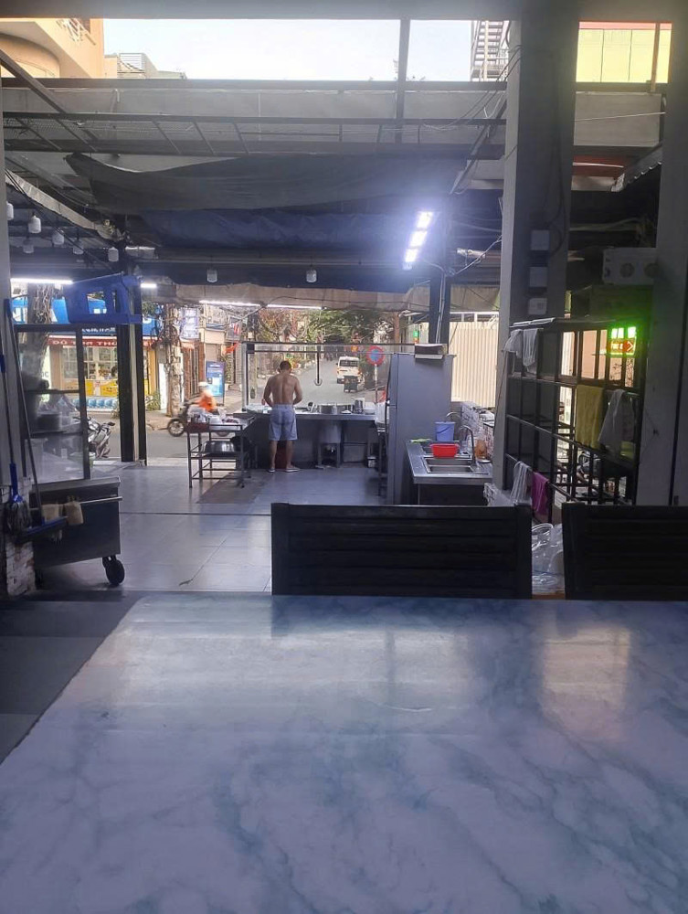 Bán Nhà Hẻm Lê Hồng Phong - Đối Diện Sư Vạn Hạnh Maill. 12X24m, 3 Tầng, 1 Đời Chủ, 154 Tỷ