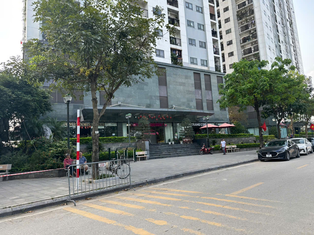 Cực Hiếm: X2a Yên Sở -Nhà 5 Tầng View Công Viên - Phân Lô Ô Tô Tránh - 65M2 -Mặt Tiền 5M -Giá 21Tỷ