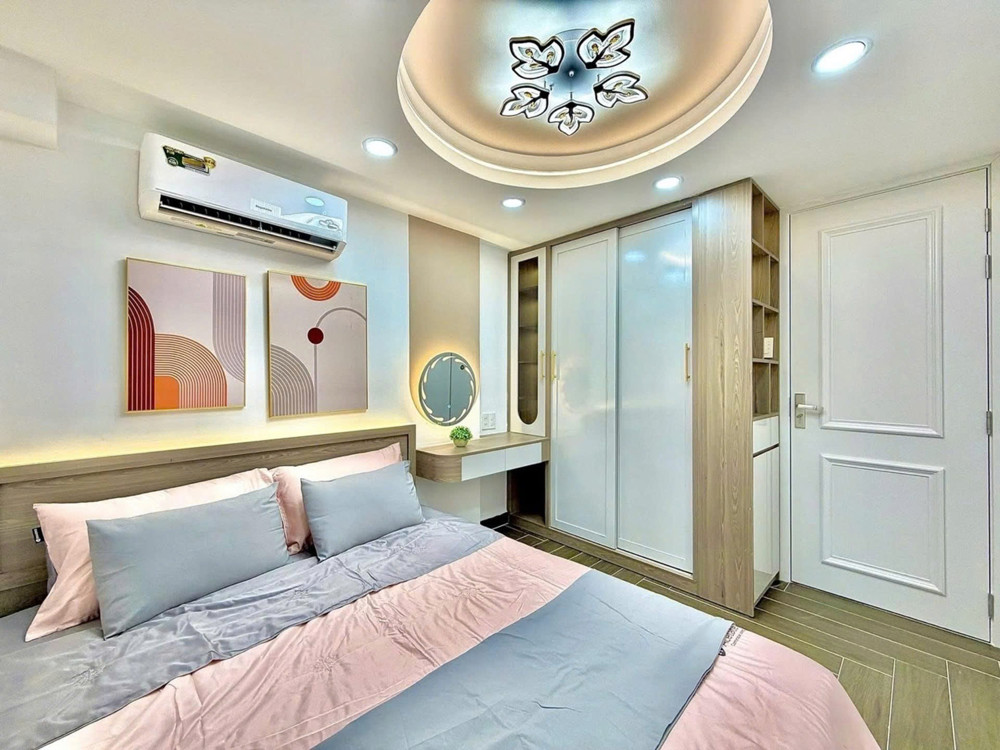 Vài Bước Ra Mặt Tiền - Nguyễn Trọng Tuyển, Phú Nhuận - 4 Tầng Sân Thượng - 2 Mặt Hẻm Cực Thoáng