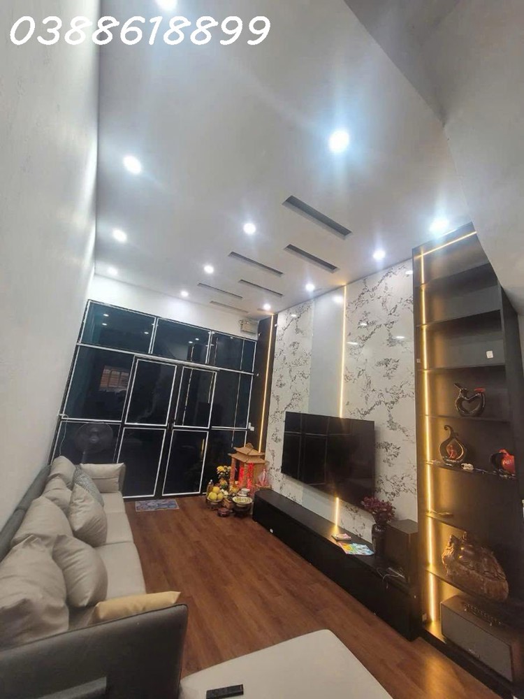 Mặt Phố Hoàng Văn Thái - Thanh Xuân - Kinh Doanh Đỉnh - Vỉa Hè Rộng - Giá 21,8 Tỷ