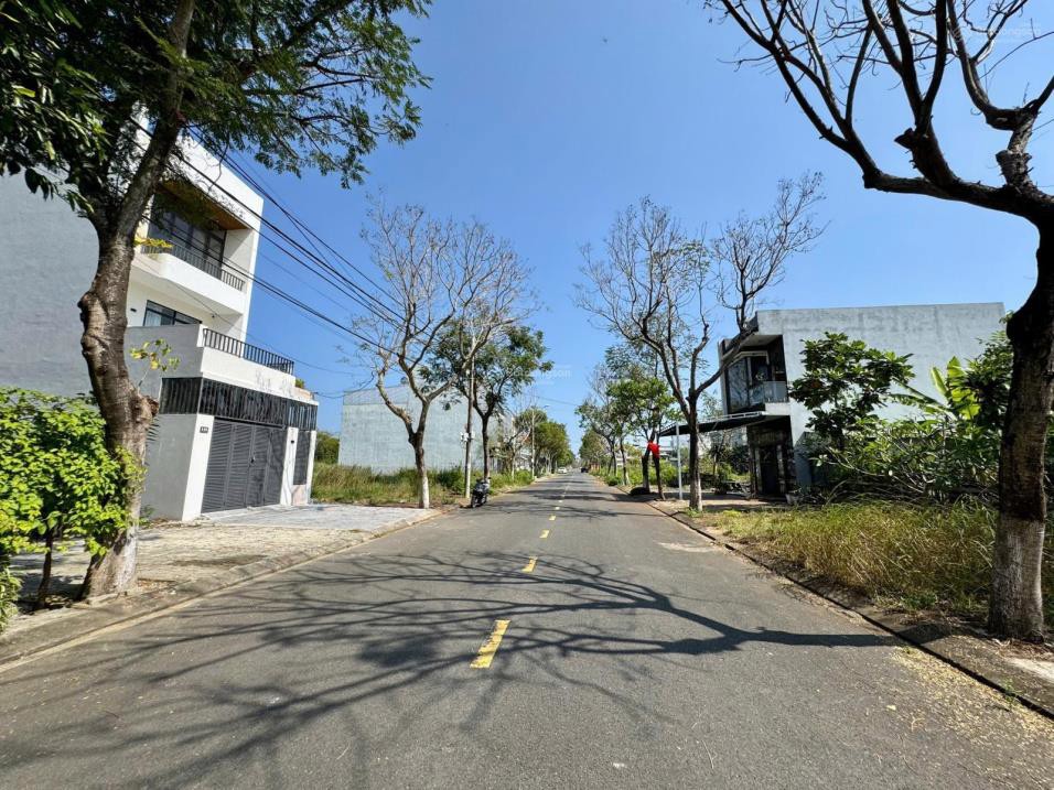 Bán Lô Đất Đẹp 100M2 Đường 7,5M Võ Văn Đồng - Trục Thông Sông Và Biển Tân Trà - Giá Rẻ Nhất Tuyến