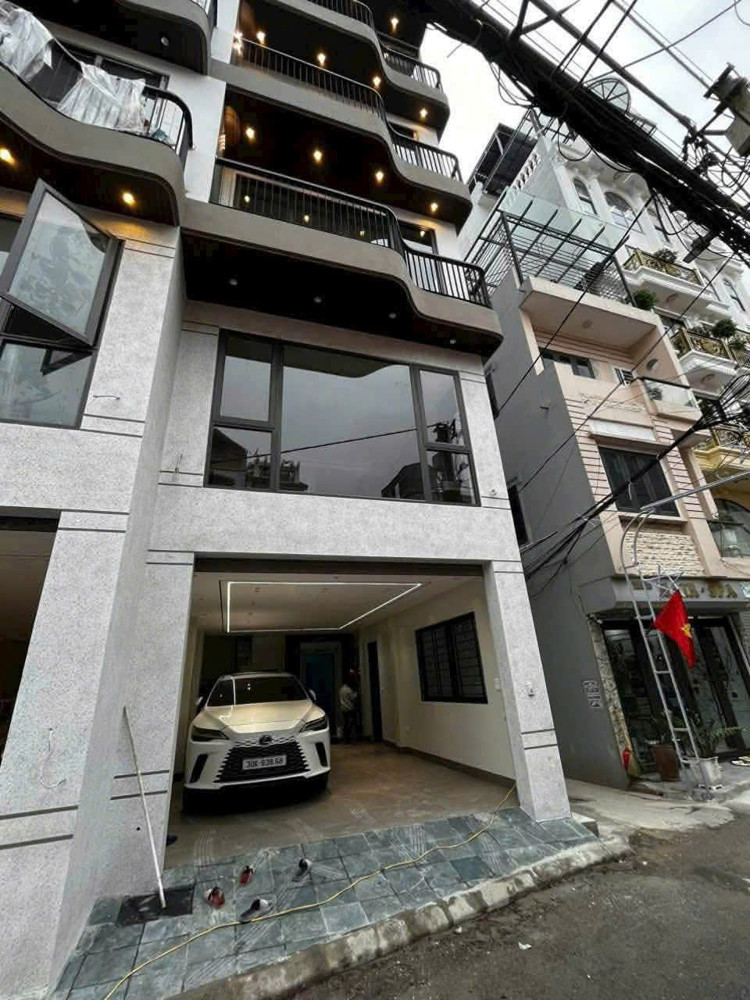 Nhà Đẹp Thang Máy- Kinh Doanh- Ô Tô Tránh- View Công Viên Sài Đồng 58M2 X 7 Tầng X 16.5 Tỷ Long