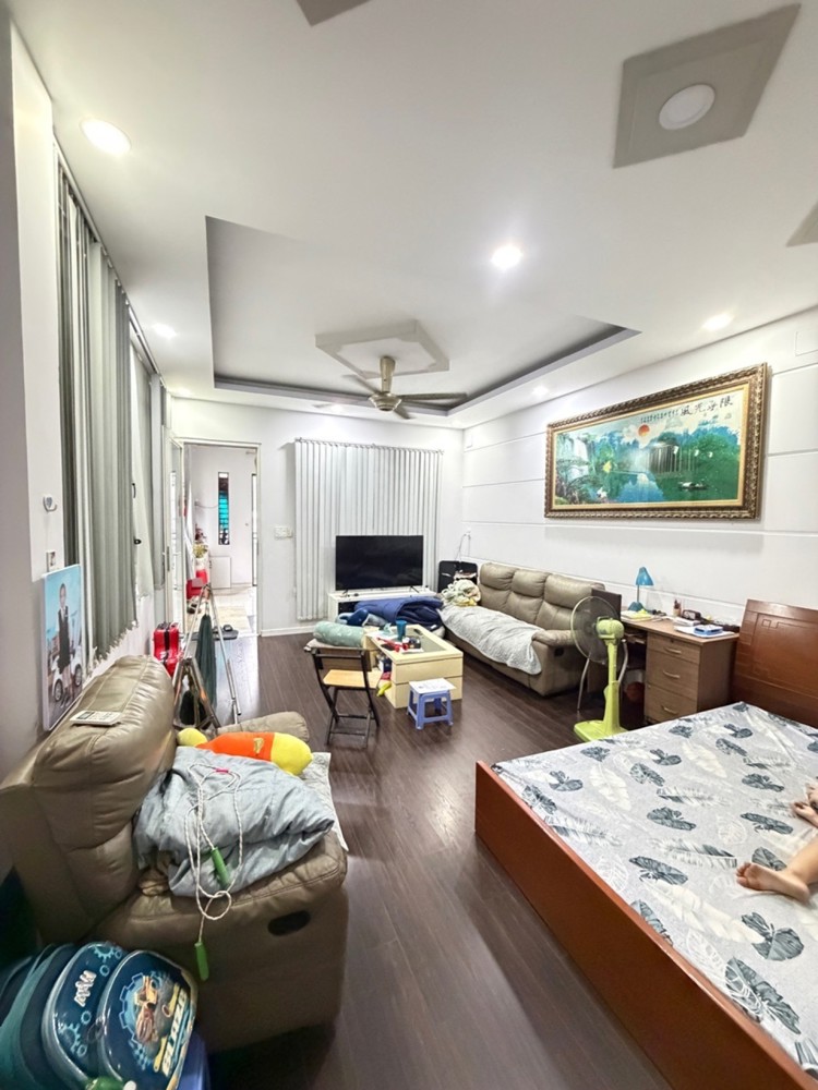 O2271 - Siêu Phẩm Mặt Tiền Kinh Doanh