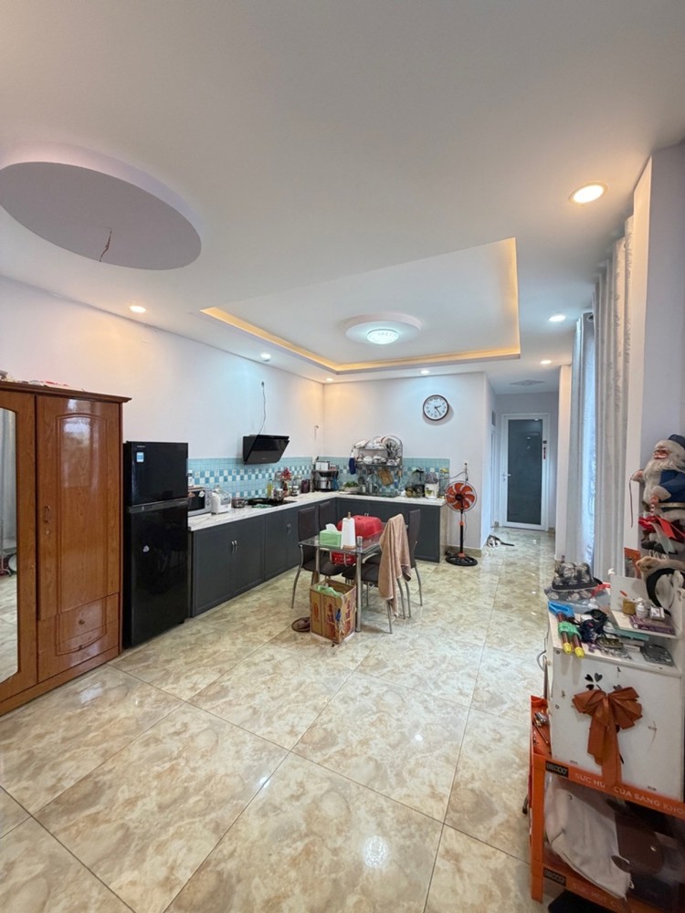 D2272 Mặt Tiền Kinh Doanh Giá 