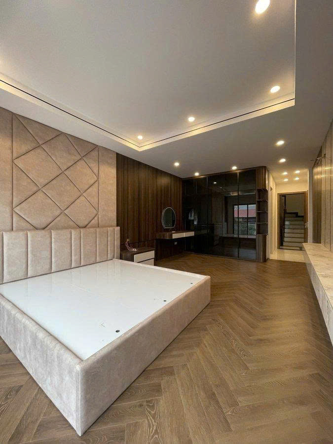 Xuân La 54M², Nhà Mới Có Thang Máy, Ô Tô Vào — Dọn Vào Ở Ngay