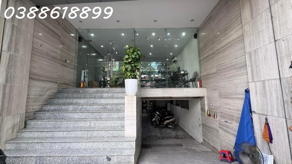 Toà Văn Phòng Mặt Phố Lạc Long Quân, Tây Hồ - 145M2, Mt 8M - Dòng Tiền 4.000 Usd/tháng
