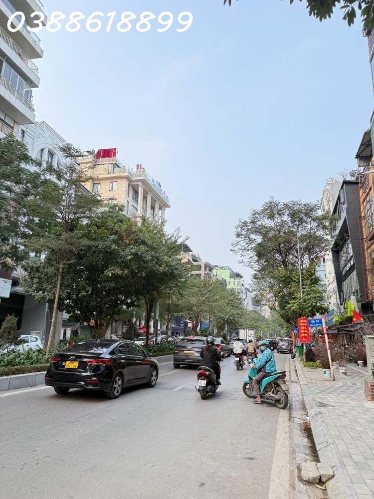 Toà Văn Phòng Mặt Phố Lạc Long Quân, Tây Hồ - 145M2, Mt 8M - Dòng Tiền 4.000 Usd/tháng