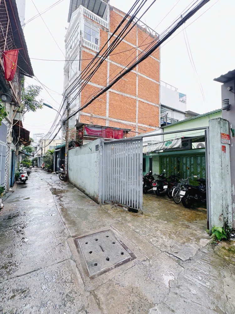 Siêu Hiếm Ngang Lớn 10.7M*27,9M- Chủ 1 Đời Bán Nhà C4 Mặt Tiền Hxh 8M Đ.tôn Thất Thuyết, Quận 4