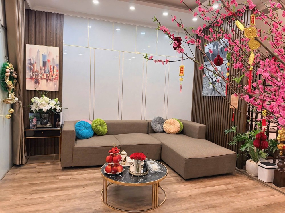 Siêu Hiếm Biệt Thự Mini Phố Đội Cấn 83M 3T Mt 5,6M Nhỉnh 31 Tỷ- Ô Tô Vào Nhà- Khu Vực Dân Trí