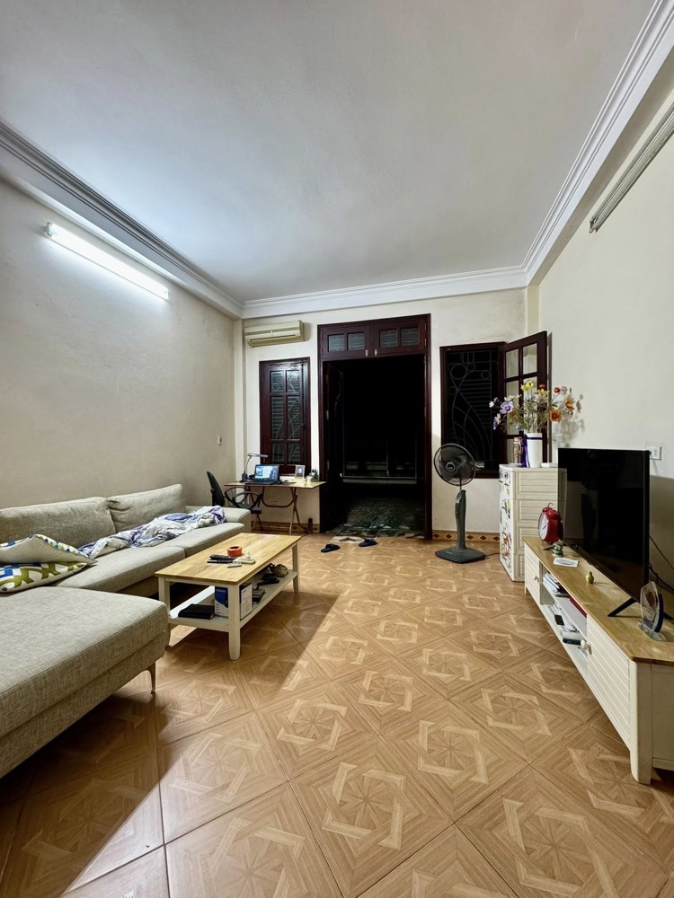 Bán Nhà Mặt Phố Thanh Xuân, 40.5M2 6 Tầng Vỉa Hè Rộng, Kinh Doanh, Văn Phòng, Nhỉnh 20 Tỷ