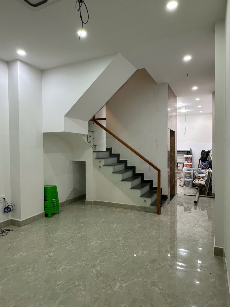 Cho Thuê Nhà Nguyên Căn Phan Đình Phùng P2 Đà Lạt - 5 Tầng, 8Pn, Mặt Bằng Kd - 40 Triệu/tháng