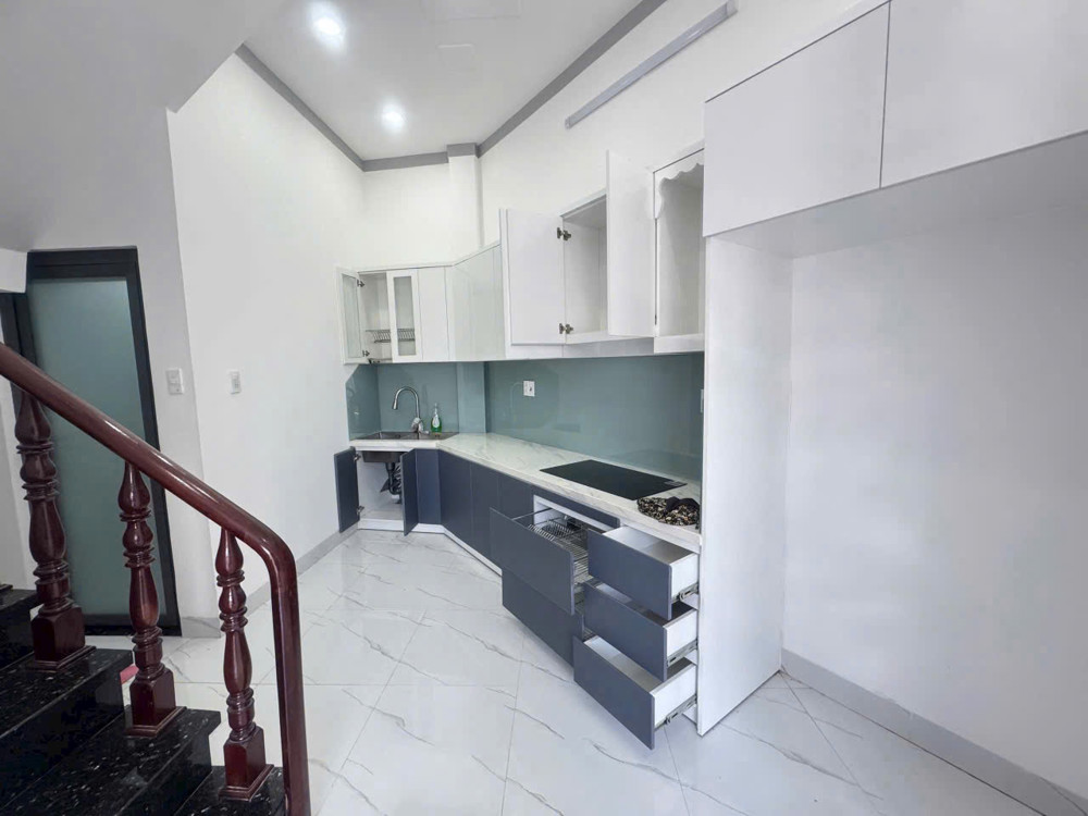 Bán Nhà 2 Tầng Trung Tâm Tp Đồng Nai,Shr, Full Nội Thất Cao Cấp,Gần D2d