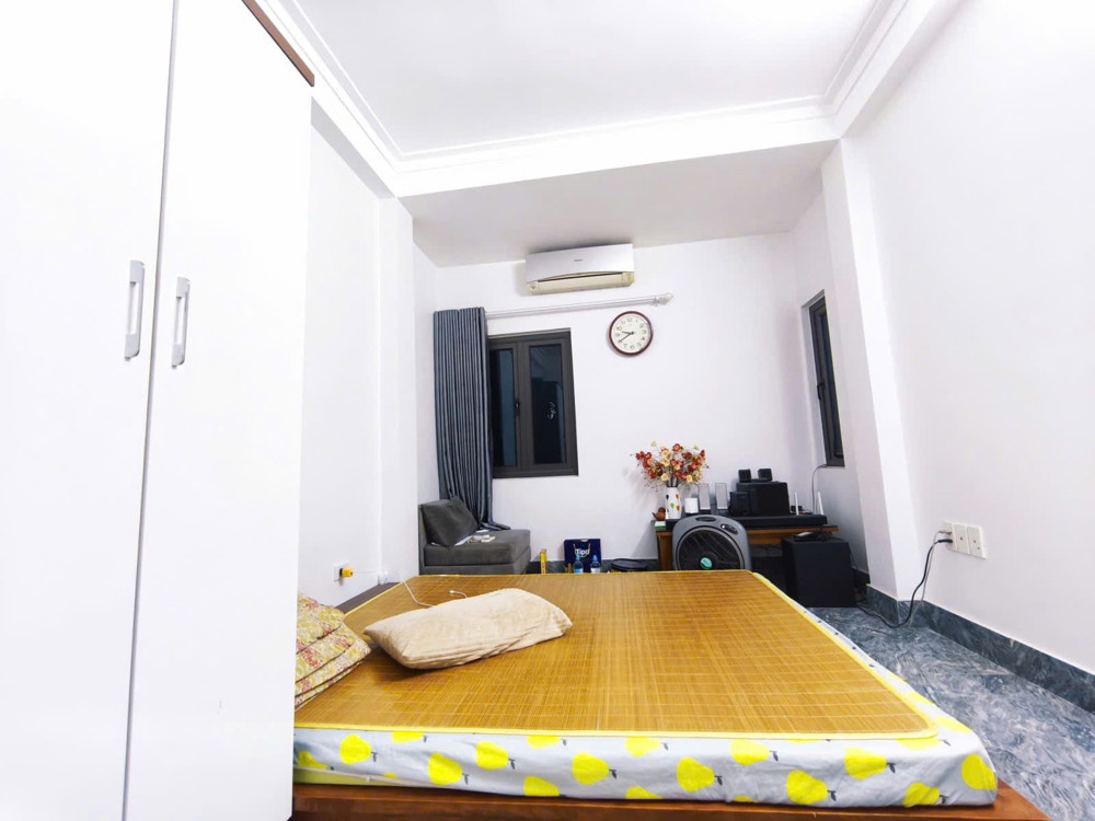 Nhà Đẹp Ở Ngay • Khương Trung • 24M2 4 Tầng • 3.X Tỷ ( Nhỏ)