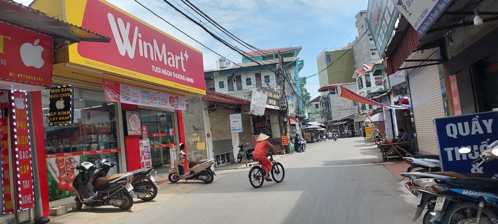 Hot – Nhà 6 Tầng Trục Chính Yên Vĩnh, Kim Chung – Kinh Doanh Đỉnh