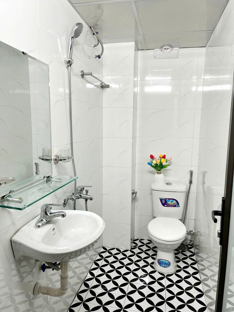 Bán Gấp Giá Rẻ Nhà Nguyễn Đức Cảnh 1.5 Tầng, 17M, Mặt Tiền 3.8M, 1.9 Tỷ Hoàng Mai